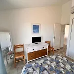 A Nepita Splendide Vue Avec Piscine 度假居 维琪奥港