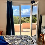 A Nepita Splendide Vue Avec Piscine 度假居 *