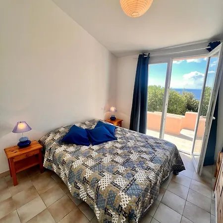 Сasa de vacaciones A Nepita Splendide Vue Avec Piscine