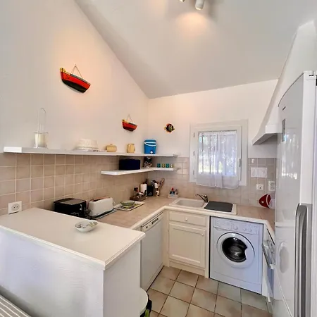 Сasa de vacaciones A Nepita Splendide Vue Avec Piscine