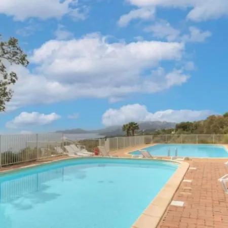 Hébergement de vacances A Nepita Splendide Vue Avec Piscine *