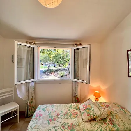 Сasa de vacaciones A Nepita Splendide Vue Avec Piscine *