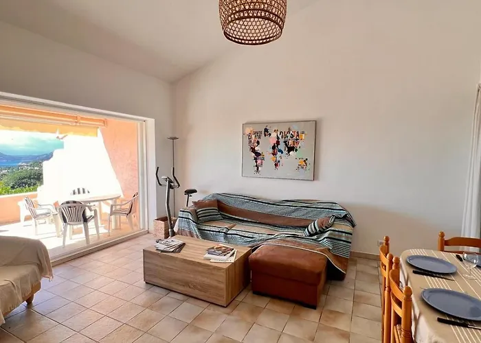 Hébergement de vacances A Nepita Splendide Vue Avec Piscine Porto-Vecchio (Corsica)